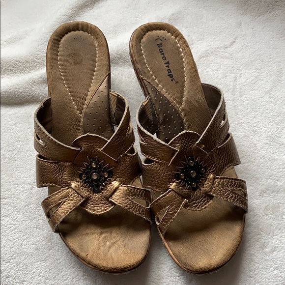 Bare Traps gold metallic sandals